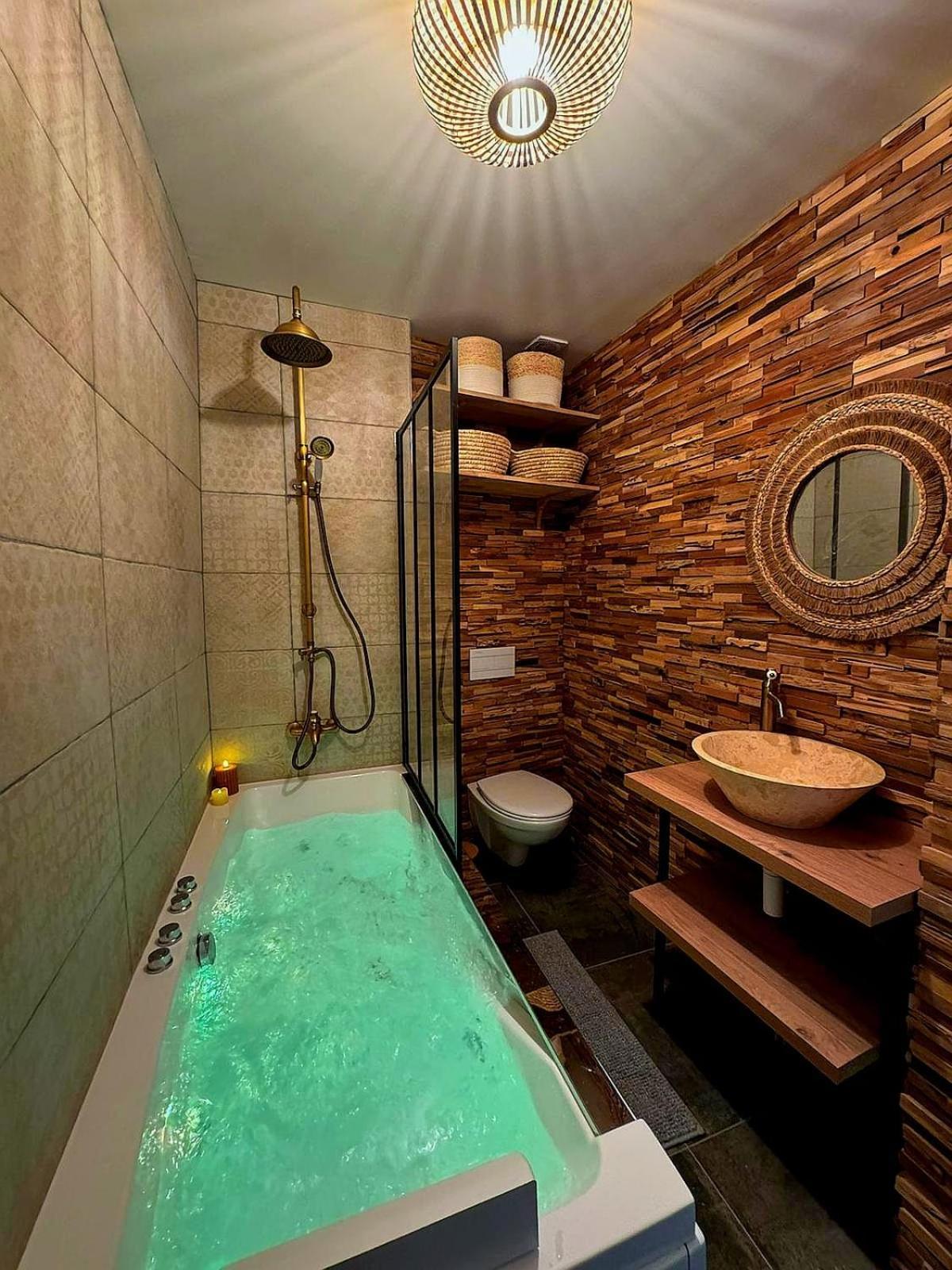 Duplex Safari Jusqu'A 4 Personnes, Spa, Cinema Et Lit Sous Les Arbres, Day Use, 10 Min Centre อาเมียงส์ ภายนอก รูปภาพ