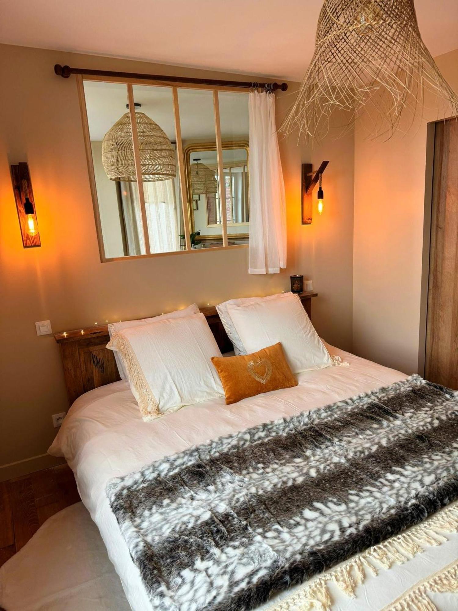 Duplex Safari Jusqu'A 4 Personnes, Spa, Cinema Et Lit Sous Les Arbres, Day Use, 10 Min Centre อาเมียงส์ ภายนอก รูปภาพ