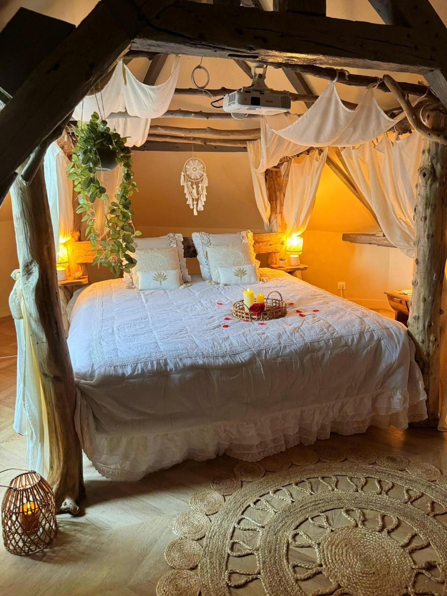 Duplex Safari Jusqu'A 4 Personnes, Spa, Cinema Et Lit Sous Les Arbres, Day Use, 10 Min Centre อาเมียงส์ ภายนอก รูปภาพ