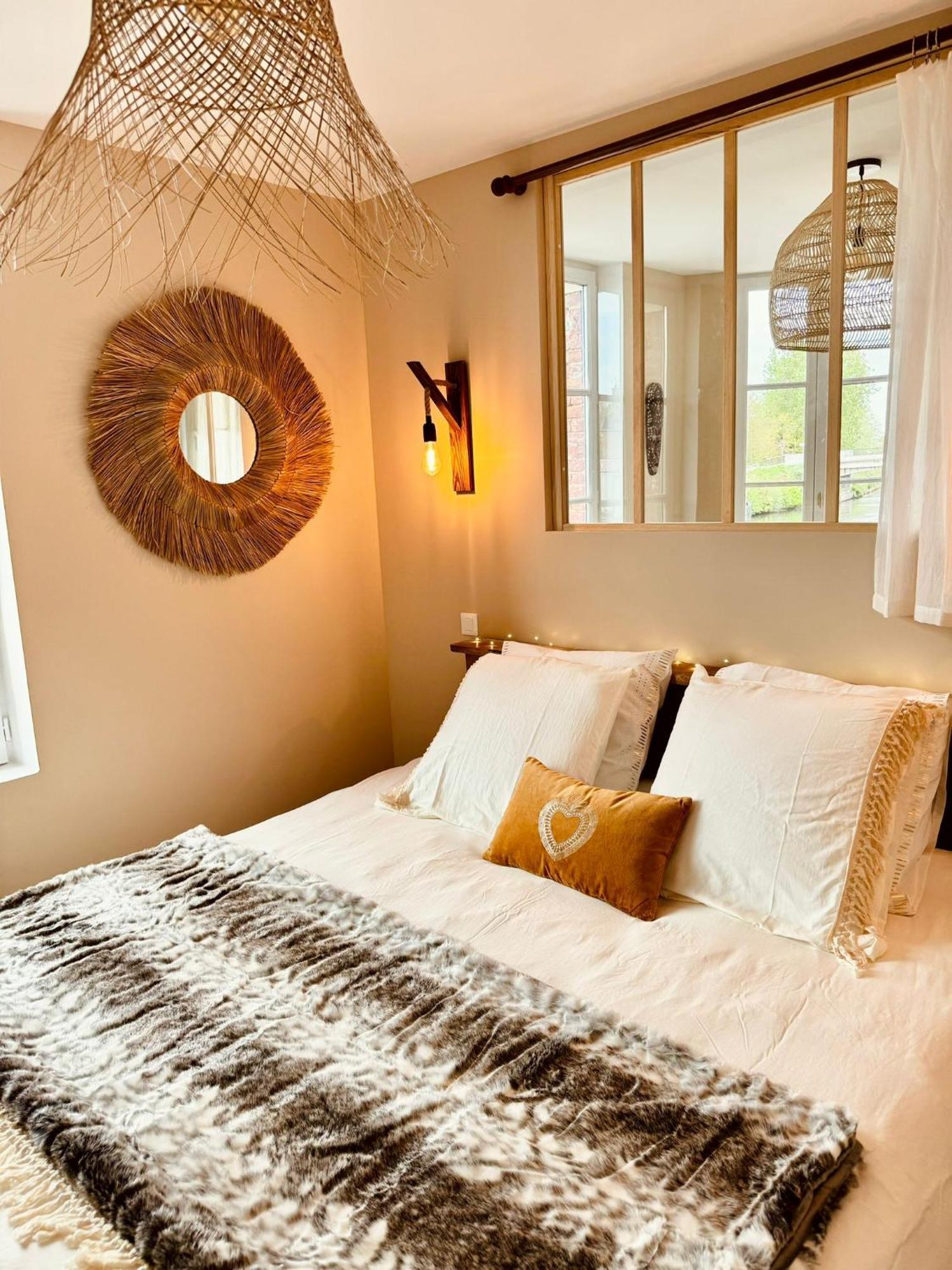 Duplex Safari Jusqu'A 4 Personnes, Spa, Cinema Et Lit Sous Les Arbres, Day Use, 10 Min Centre อาเมียงส์ ภายนอก รูปภาพ